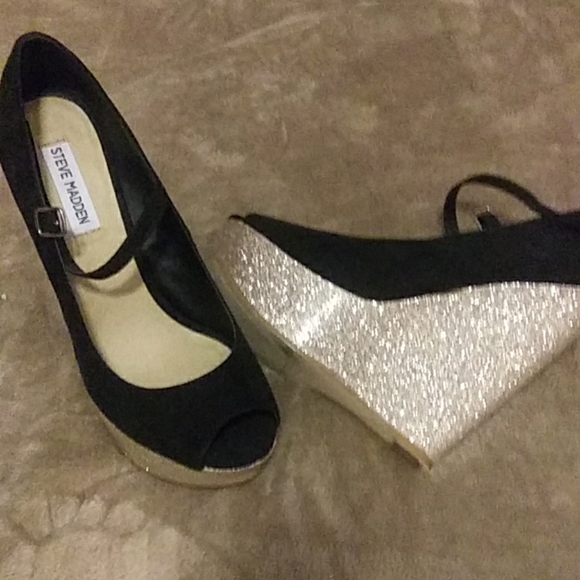 Steve Madden wedge heels - Picture 1 of 3